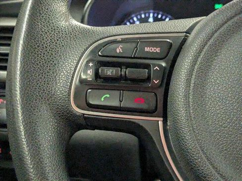 Used 2018 Kia Optima LX image 12