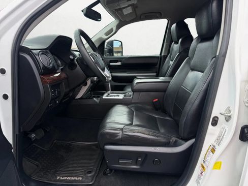Used 2015 Toyota Tundra Limited w/ TRD Off Road Package AWD/4WD image 11