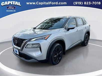Used 2022 Nissan Rogue SV