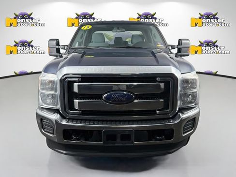 Used 2015 Ford F250 XLT AWD/4WD image 2
