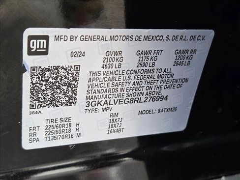 Used 2024 GMC Terrain SLT image 23