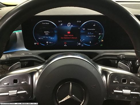 Used 2021 Mercedes-Benz CLA 250 image 8