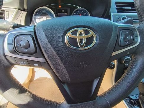 Used 2017 Toyota Camry XLE FWD image 14