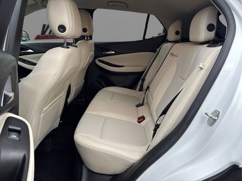 Used 2023 Buick Encore GX Select image 10