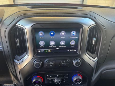 Used 2021 Chevrolet Silverado 1500 LT Trail Boss w/ Bed Protection Package AWD/4WD image 28