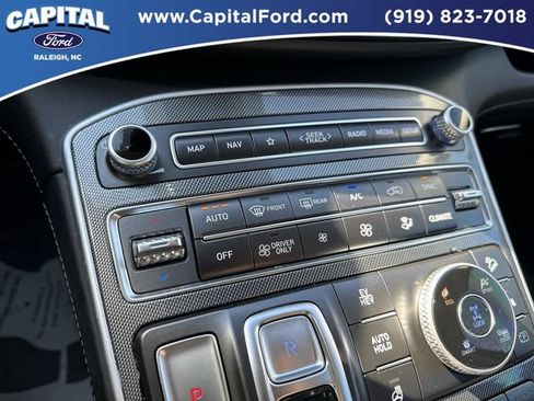 Used 2023 Hyundai Santa Fe Limited AWD/4WD image 30