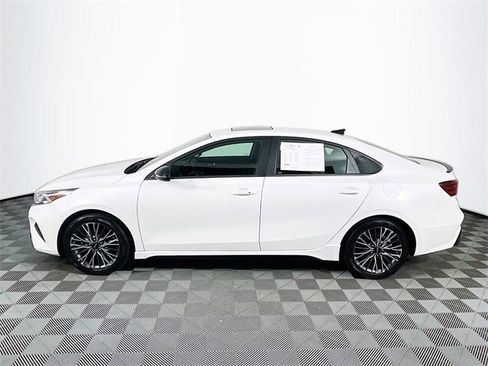 Used 2024 Kia Forte GT-Line w/ GT-Line Premium Package image 5