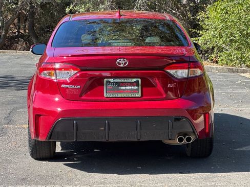 Used 2023 Toyota Corolla SE w/ SE Premium Package FWD image 6