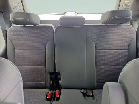 New 2026 Chevrolet Traverse LT w/ Driver Confidence Package FWD image 20