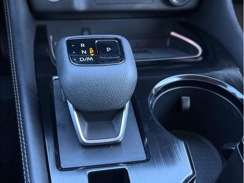 Used 2022 Nissan Rogue Platinum w/ Head-Up Display Package image 15