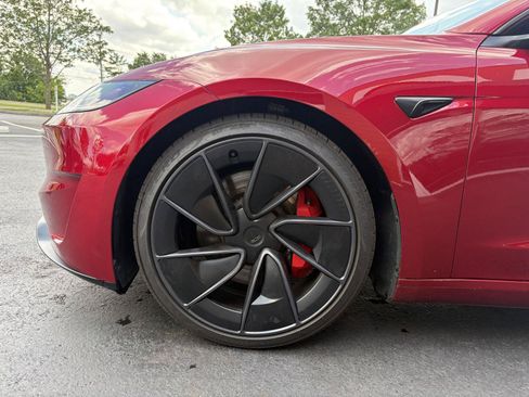 Used 2024 Tesla Model 3 Performance AWD/4WD image 11