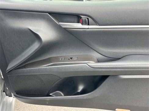 Used 2023 Toyota Camry XSE image 22