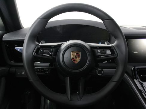 New 2026 Porsche Panamera image 12