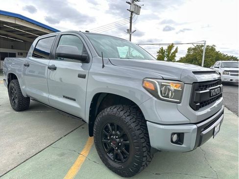 Used 2017 Toyota Tundra TRD Pro AWD/4WD image 5