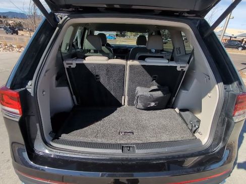 Used 2022 Volkswagen Atlas SE image 29
