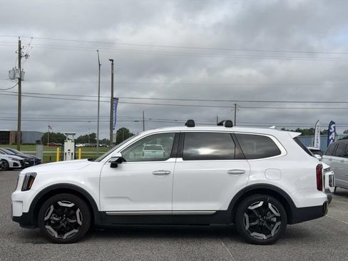 Used 2025 Kia Telluride S AWD/4WD image 5