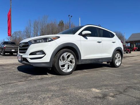 Used 2016 Hyundai Tucson Limited w/ Option Group 03 image 3