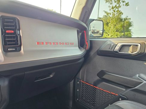 Used 2024 Ford Bronco Raptor w/ Interior Carbon Fiber Pack 6 AWD/4WD image 27