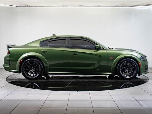 Used 2022 Dodge Charger Scat Pack image 6
