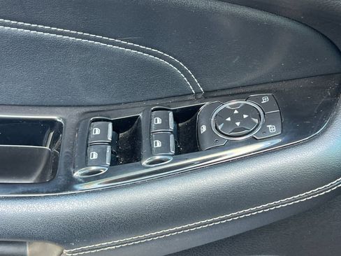 Used 2019 Ford Edge Titanium w/ Equipment Group 301A image 13