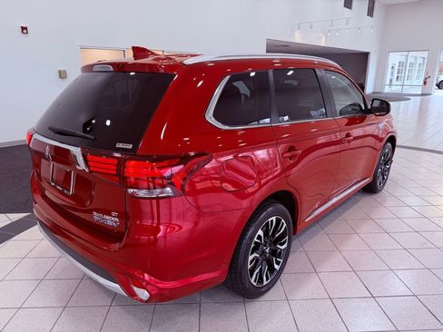 Used 2018 Mitsubishi Outlander GT image 14