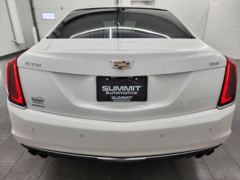Used 2017 Cadillac CT6 Luxury image 29
