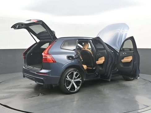 Certified 2024 Volvo XC60 B5 Ultimate AWD/4WD image 39