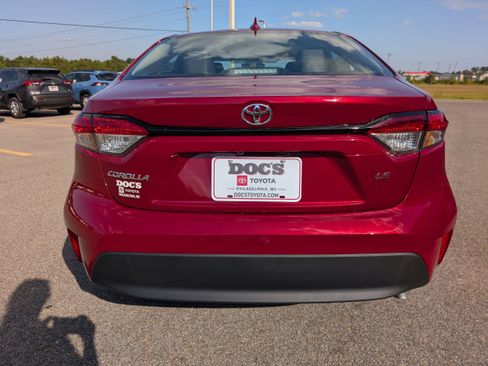 New 2026 Toyota Corolla LE image 4