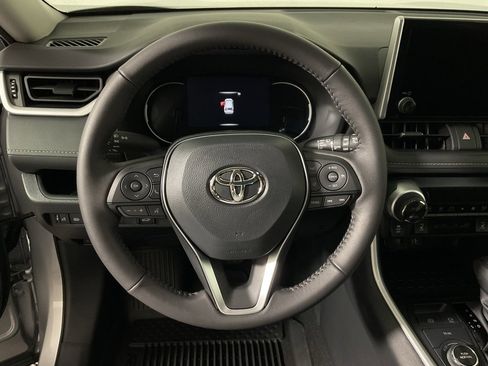 New 2025 Toyota RAV4 XLE image 24