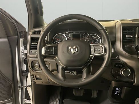 New 2026 RAM 1500 Tradesman AWD/4WD image 17
