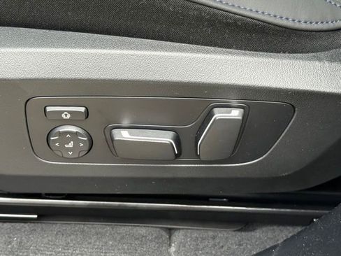 New 2026 BMW X3 xDrive30 w/ Premium Package AWD/4WD image 18