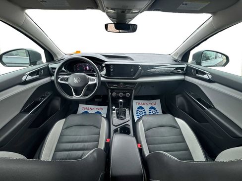 Used 2022 Volkswagen Taos SEL image 15