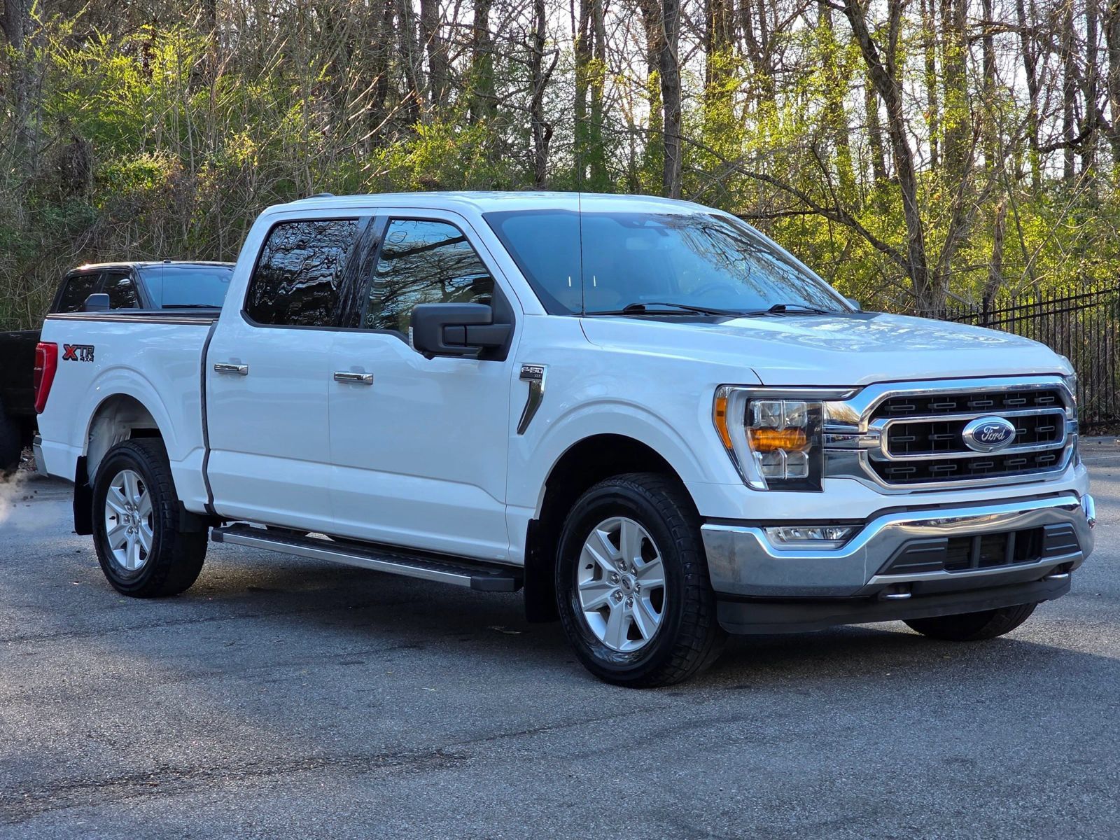 Used 2021 Ford F150 XLT w/ Equipment Group 302A High AWD/4WD image 10