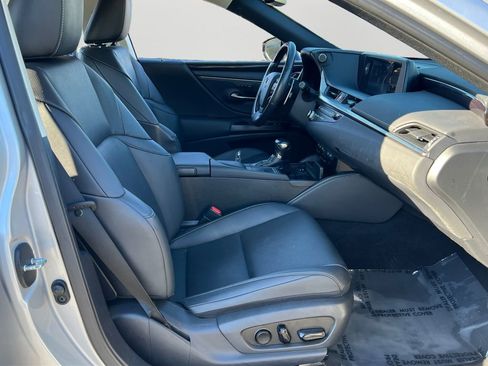 Used 2021 Lexus ES 250 w/ Premium Package image 7
