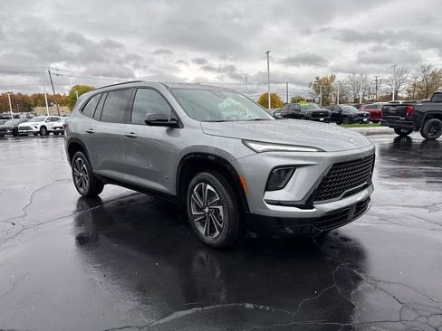 New 2026 Buick Enclave Sport Touring w/ Power Package image 4