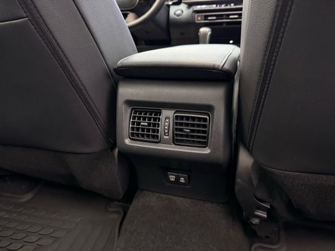 Used 2025 Toyota Camry XSE image 32