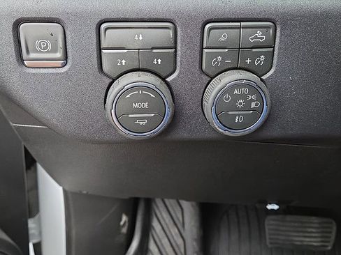 New 2026 Chevrolet Silverado 2500 LT w/ Trail Boss Package AWD/4WD image 11