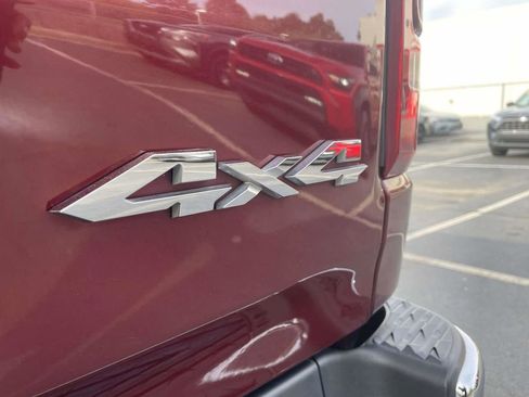 Used 2019 RAM 1500 Limited AWD/4WD image 10