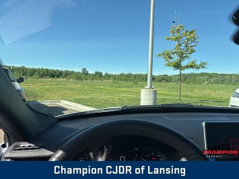 Used 2025 Jeep Compass Limited AWD/4WD image 18