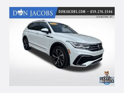 Used 2022 Volkswagen Tiguan SEL R-Line