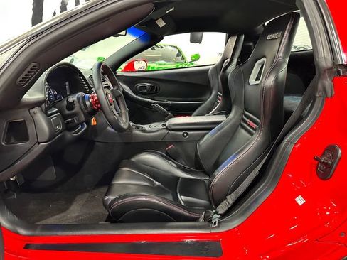 Used 2003 Chevrolet Corvette Z06 w/ Memory Package, 3 Drivers RWD image 9