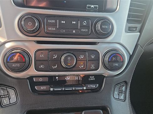 Used 2019 GMC Yukon SLT AWD/4WD image 20