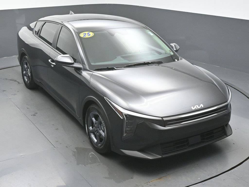 Used 2025 Kia K4 FWD image 39