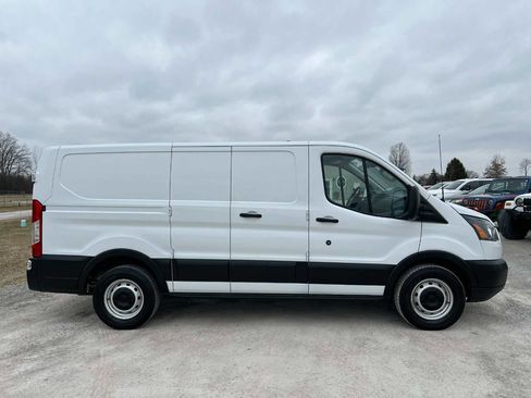Used 2019 Ford Transit 150 150 3dr SWB Low Roof Cargo Van image 2