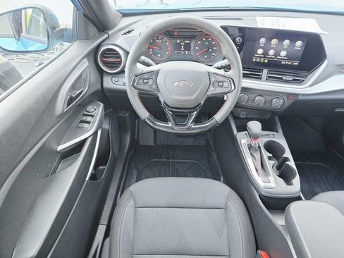 New 2026 Chevrolet Trax RS w/ Driver Confidence Package FWD image 7