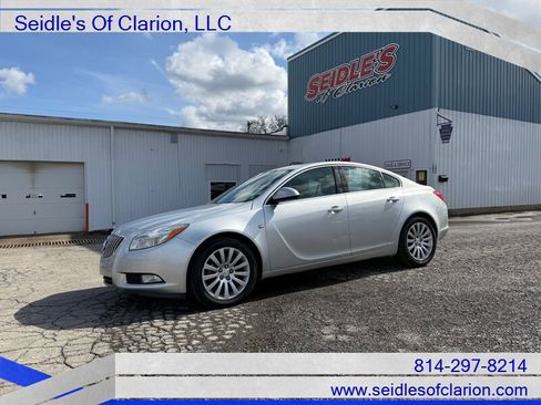 Used 2011 Buick Regal CXL image 1