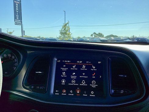 Used 2022 Dodge Challenger R/T Scat Pack w/ 1320 Plus Group image 16