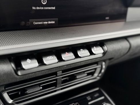 Used 2024 Porsche 911 Carrera GTS image 29