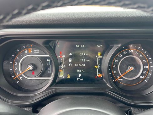 New 2026 Jeep Gladiator Willys AWD/4WD image 15