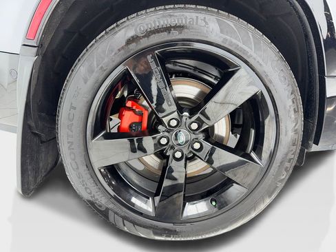 Used 2024 Land Rover Defender 130 X image 52